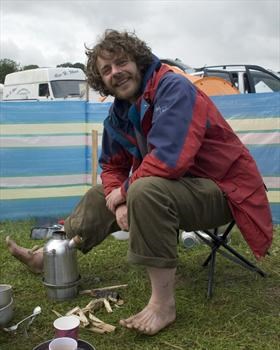 Ben's pic of Andy with his storm kettle at BF