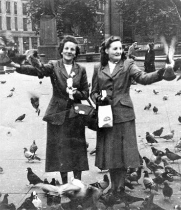 Bertha (L) and Mary (R), Trafalgar Square, 1951