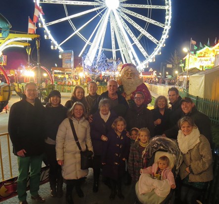 Christmas 2013, Winter Wonderland - the swiss family Short, Saunders, Plumley, Crumpton and Bullers
