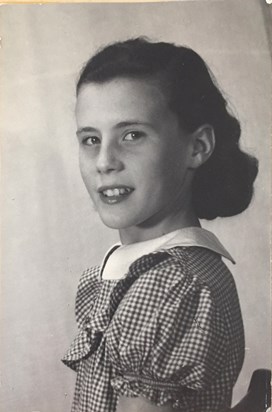 Young Ronnie from Nan’s album. EE7B1A8 0543 4808 9BD1 8459D7758AC5