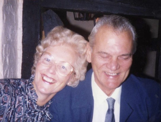 Rosemary & Roy Turner 