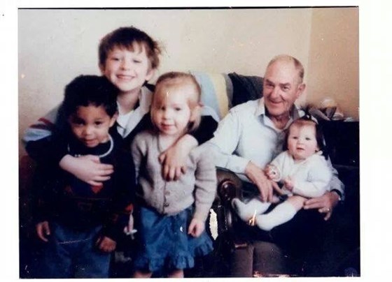 Dad Danny Jason Nicola Maria (Grandchildren)