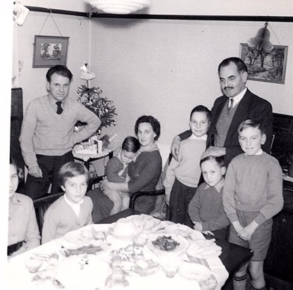 Edwards family 1950s in Merstham