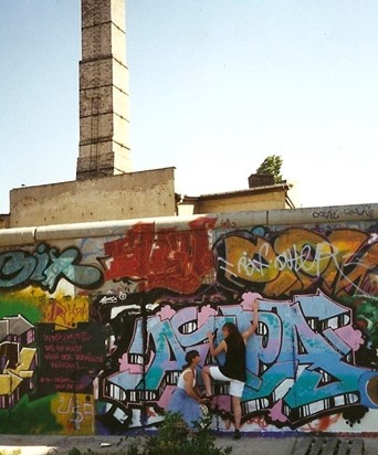 Berlin wall 1995