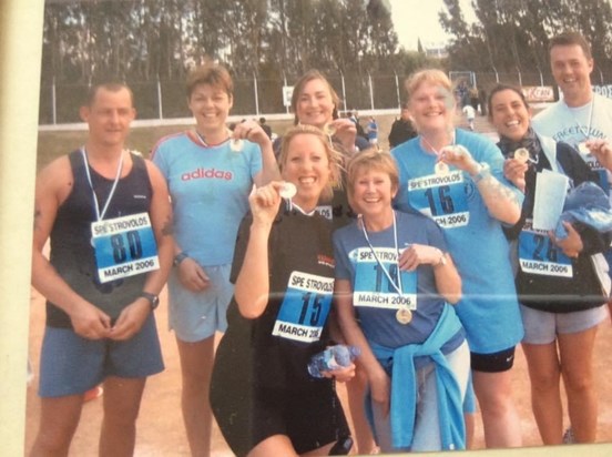 The UNFICYP team completing the Great Strovolos Run - Nicosia 2006