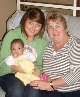 Kristine Searle and Mum with a very young Fern.