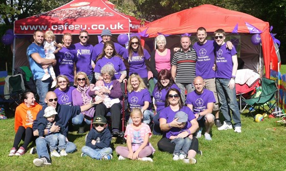 Purple picnic for pancreatic cancer action