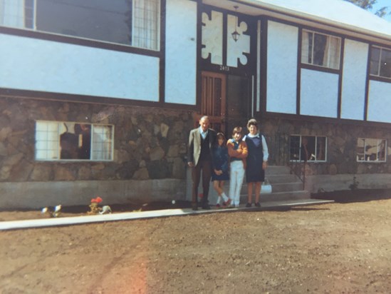 Roy with his parents and little sister Wendy, Canada 1977.....gonna miss you bro' ?? Xxx