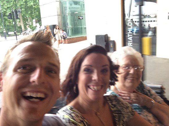 Ede, Emma and I on the tuk tuk in London 