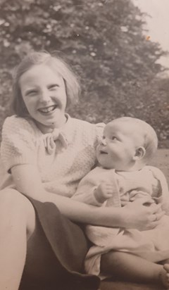 Delsey with nephew Geoff (mid 1940s)