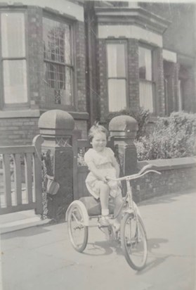 A young and happy Andrea on Manshaw Road in Manchester, with her whole life ahead of her x