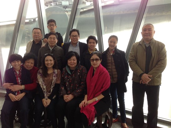 Ah Kong's younger brother and family in China together with Raymond & family