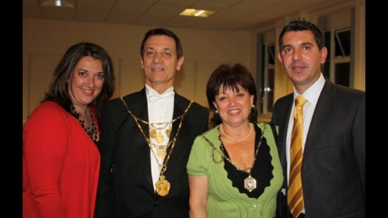 Mayor & Mayoress with Children