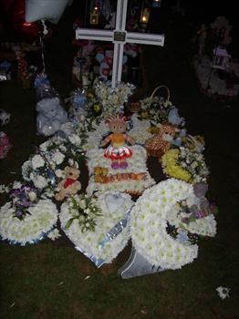 alex 's funeral flowers - woodwells