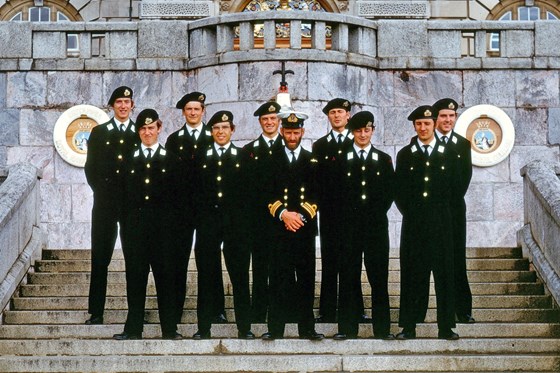 SURNU Midshipman with their CO, Chris Walker, for a training week at Dartmouth RNC - August 1973
