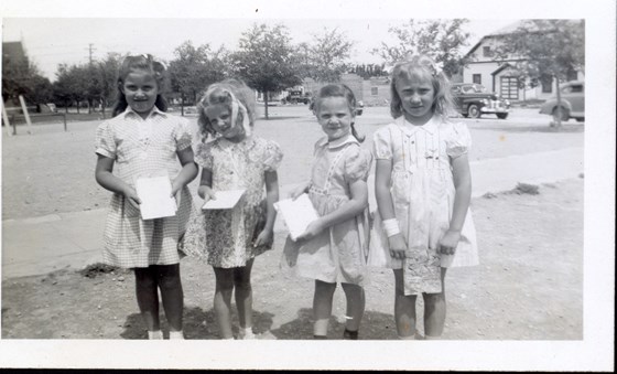 Mary Ann (far left)