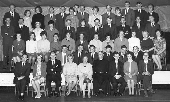 St. Giles' Fellwship 1963. Bob 2nd row, 1st right