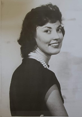 Norma Kaye