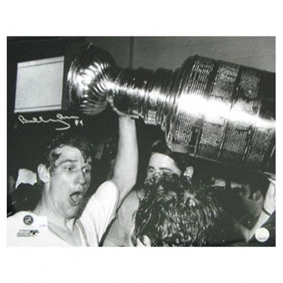 bobby orr boston bruins holding stanley cup autographed photograph 3388695