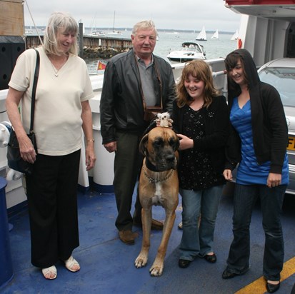 Gramps, Granny, Leona, Alicia and Shadow on ferry from IoW.