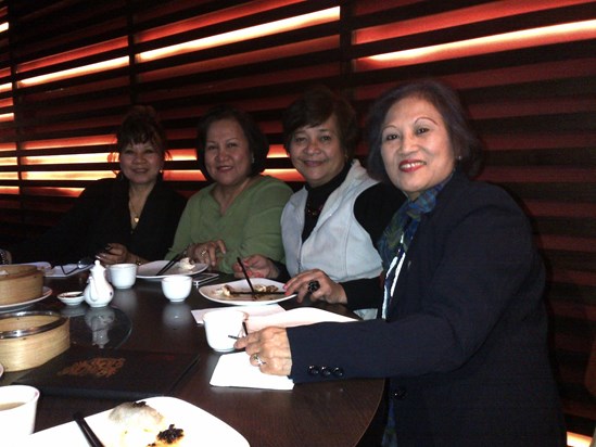 Lunch with Esther, Elsie, Elvie, Nieves on Nov 2012