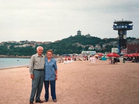 Irene & Sydney - Tsingtao, China - Sept 2001