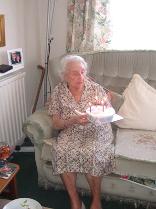 Nan turns 104!