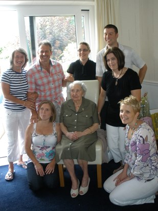 Mollie with 7 of her grandchildren