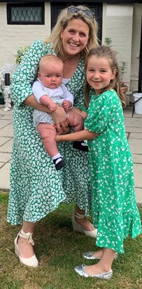 Howard’s niece, great-niece and granddaughter