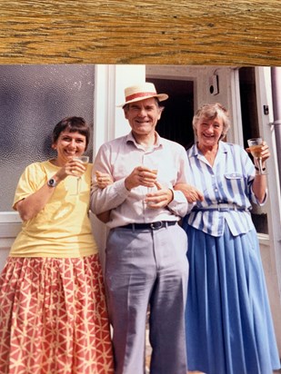 Jane, Lizzie and Vivien 