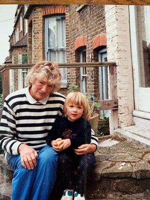 Jane with little Grace 