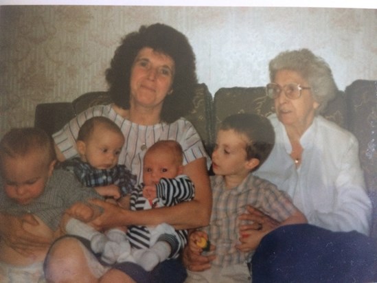 Mum with Granny, Michael, Thomas, Callum, Richard, Emma and Daniel 1991?