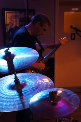 ignore the drums... Kev tuning up