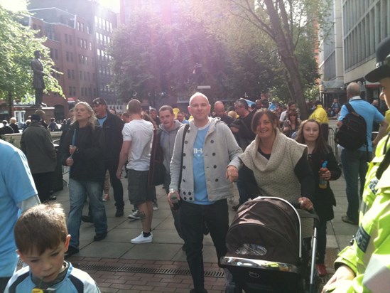 Paul, Nicola, Danielle and Isla. City's Premier League title parade.