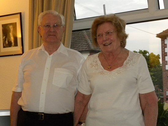 Eveline and Roy on their 60th Wedding Anniversary