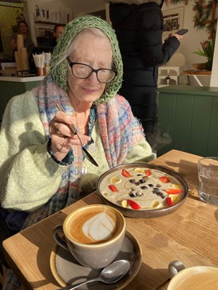 Mums daily treat, Porridge and Cuppaccino in Fika