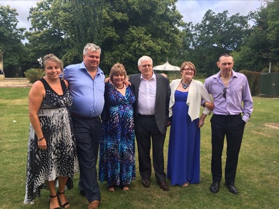 Julie, Mark, Beaty, Geoff, Tracey & Chris