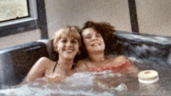 patty and jamie in the hottub