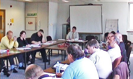 Steve chairing usr seminar CWU HQ April 2002