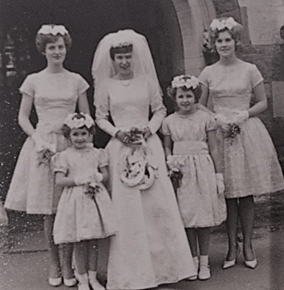 Von's Wedding and bridesmaids