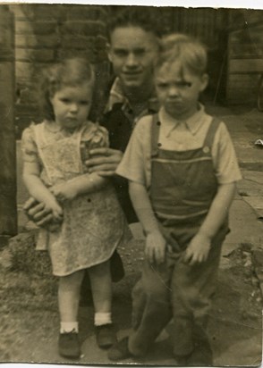 Stanley Wells with Tony and Ann