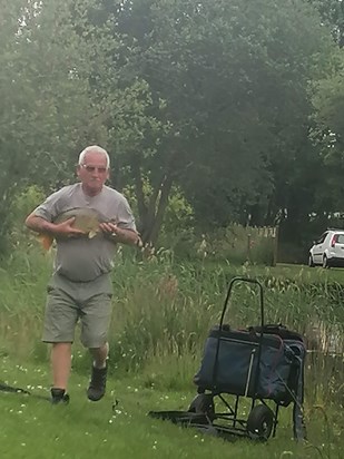 Dapper with his 8lb fish my scales were broke and every fish we caught was 8lb  in weight great days with my muka 