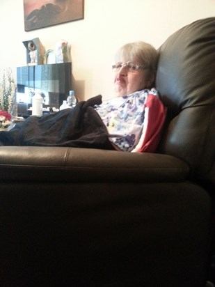 Nan being classy and licking her nose!
