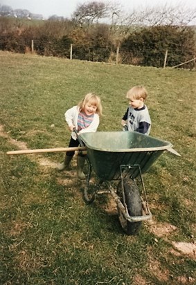 Michelle & cousin Tom at home on the Farm (Bude)  6th April 1996