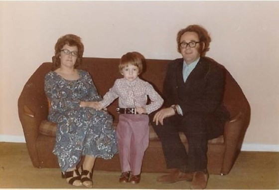 Family Photo as a young and trendy kid!
