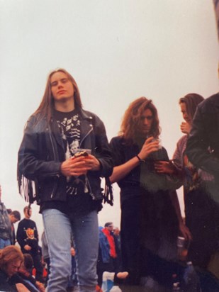 Before the beard, how I remember you Lee, at Monsters of Rock, Summer 94