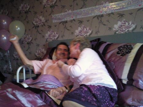 dad and mum getting remarried in feb 09