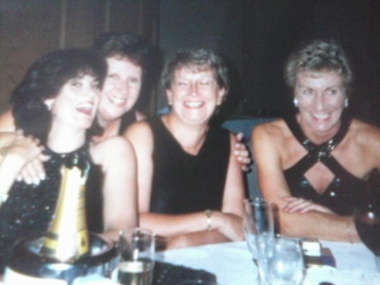 Pic from Jen M of Shirley Oaks memories - such a lovely picture - BIG smiles - thanks Jen xx