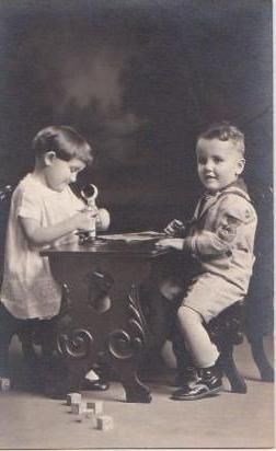 Cotty, age 5, and Ben, age 3