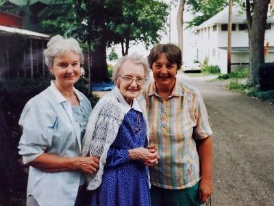 Mom and daughters at Lakeside